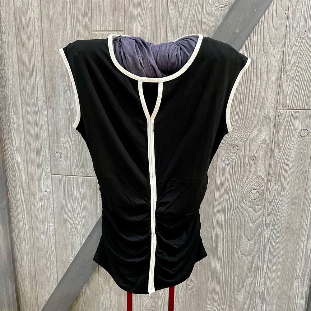 Vince Camuto Black Top with White Accents